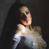 Cleo Shadow