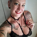 Emma Free