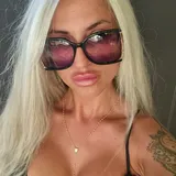 ella.B